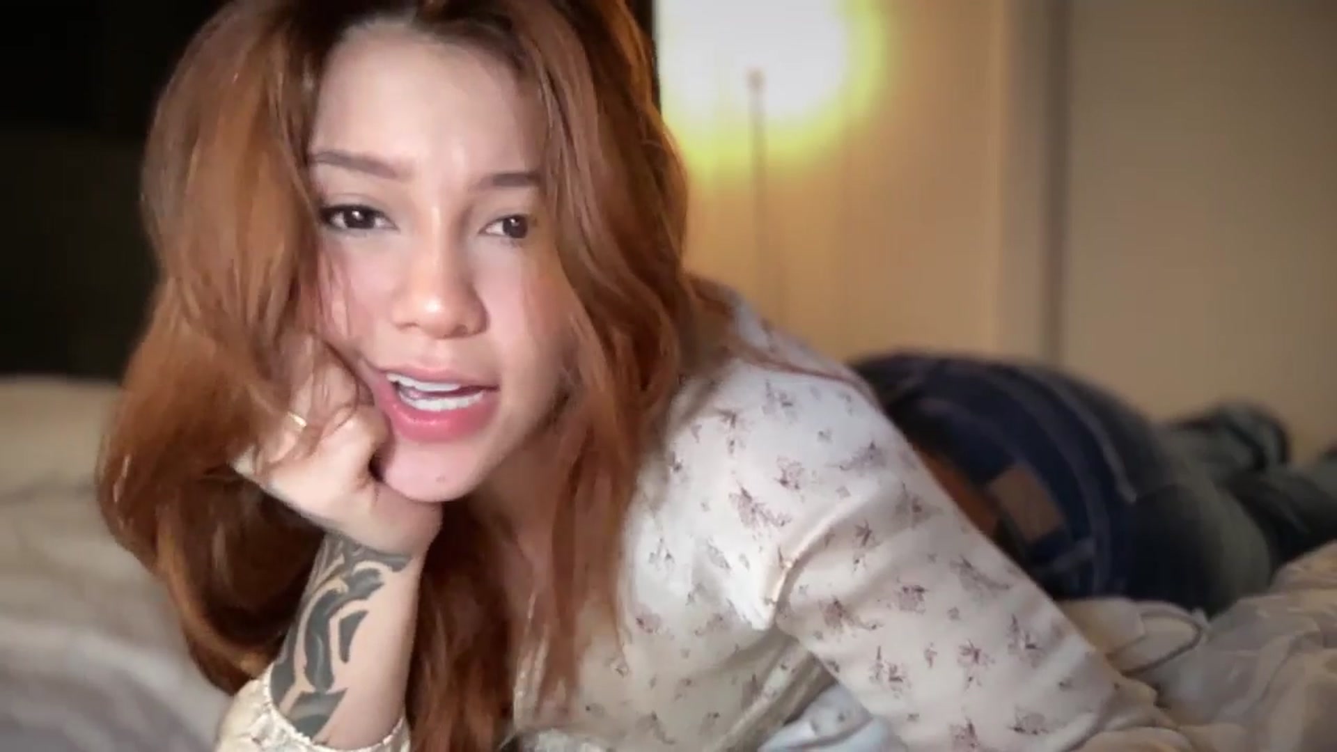 Gallery image thumbnail from DreamyLia's myfreecams stream on, 03/09/2026, 03:54 image 4 of 20