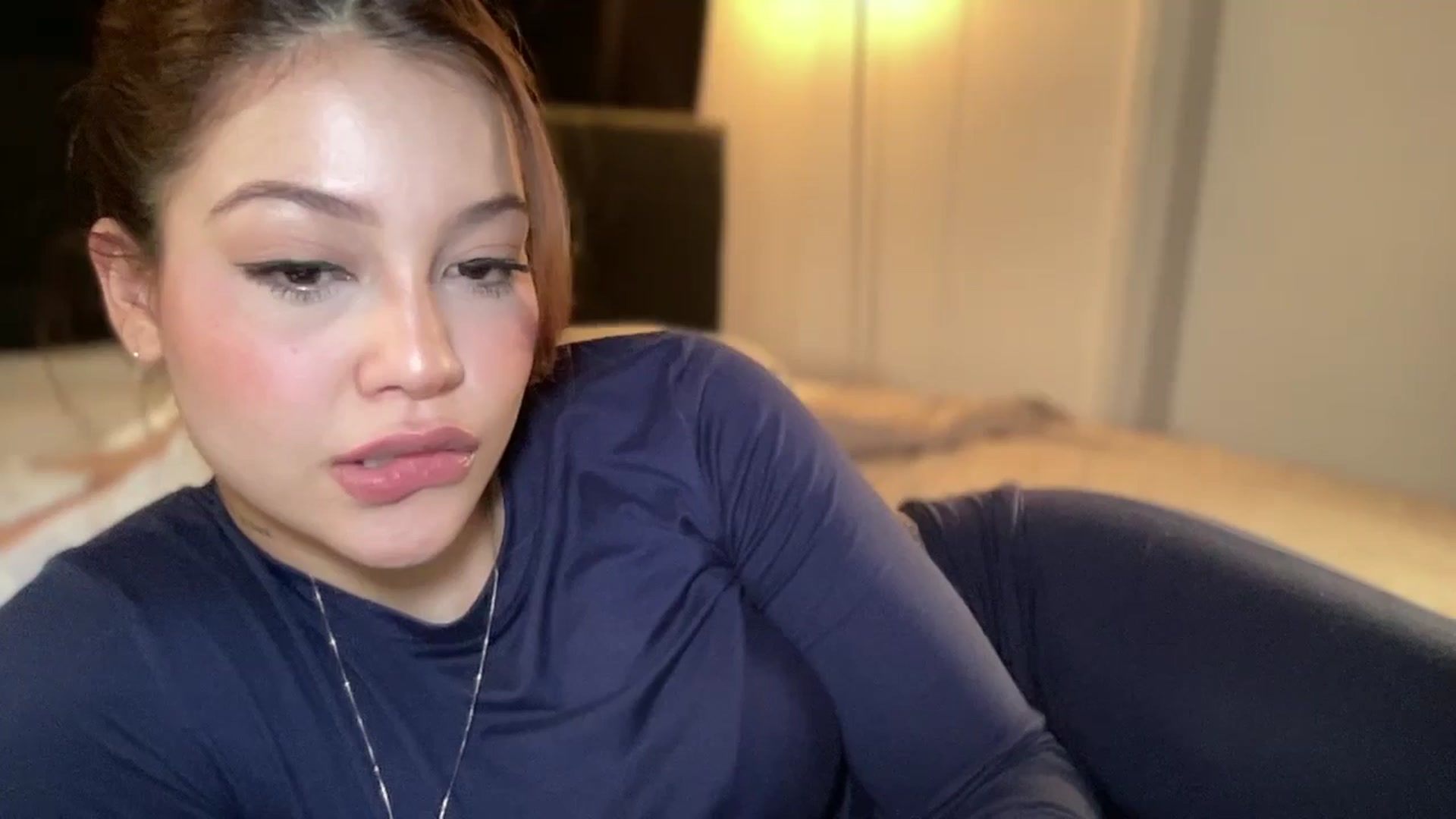 Gallery image thumbnail from DreamyLia's myfreecams stream on, 03/11/2026, 02:13 image 8 of 20