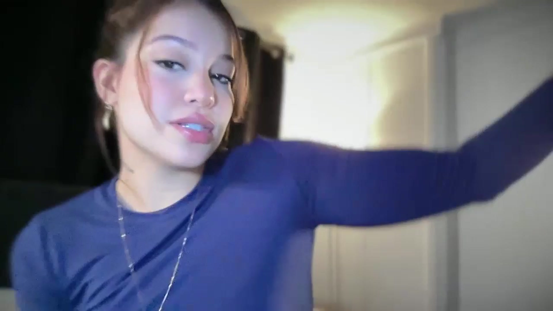 Gallery image thumbnail from DreamyLia's myfreecams stream on, 03/11/2026, 02:13 image 2 of 20