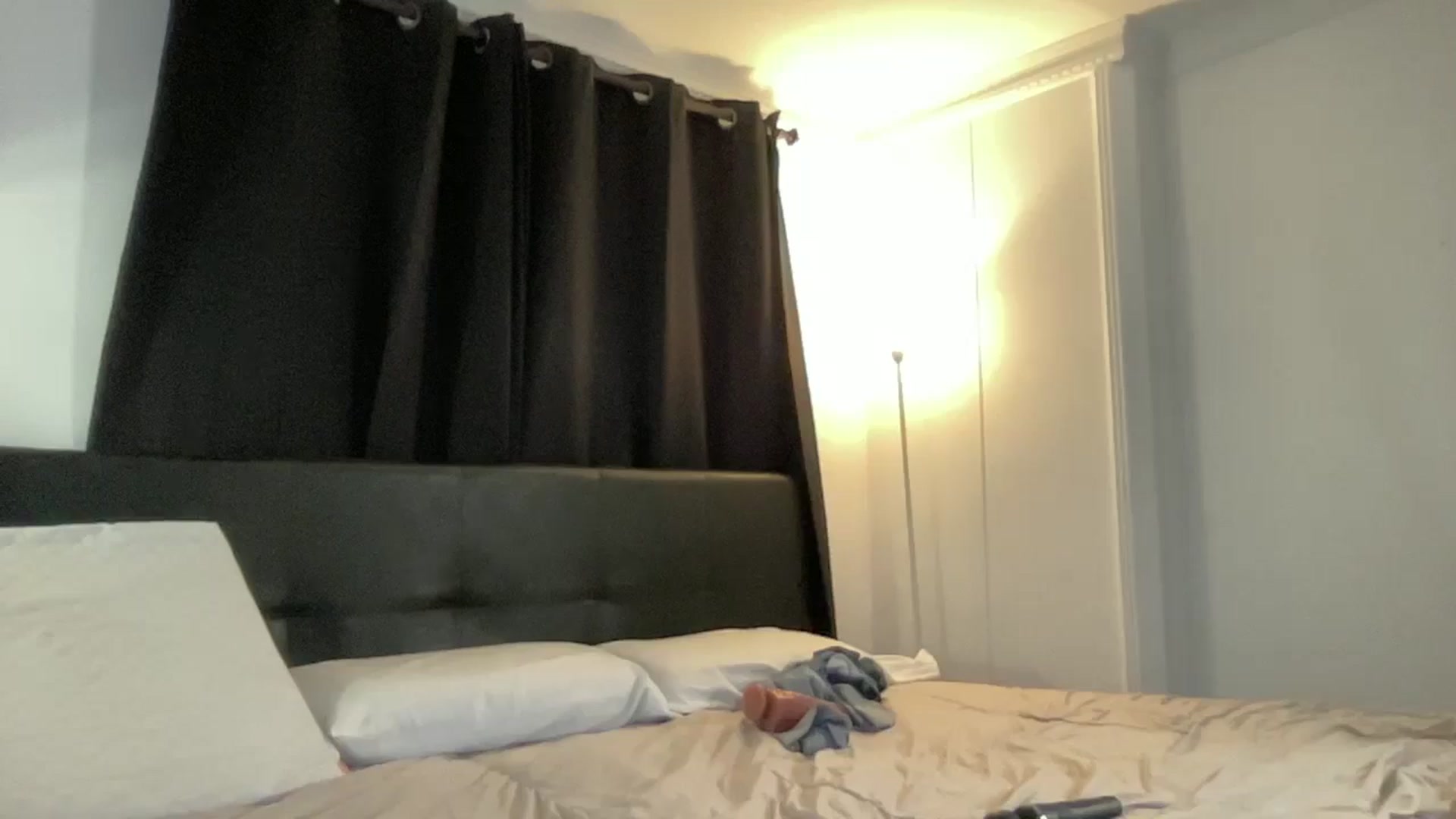 Gallery image thumbnail from DreamyLia's myfreecams stream on, 03/16/2026, 04:24 image 19 of 20
