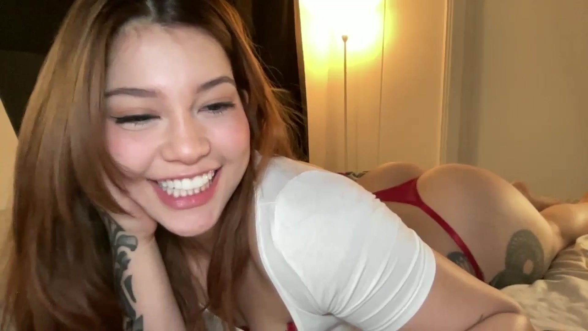 Gallery image thumbnail from DreamyLia's myfreecams stream on, 03/16/2026, 04:24 image 10 of 20