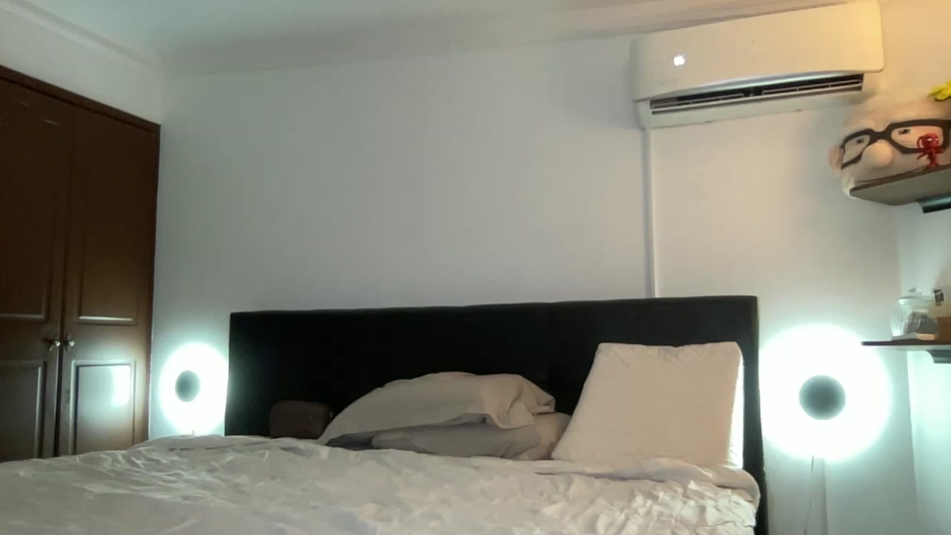 Gallery image thumbnail from DreamyLia's myfreecams stream on, 03/22/2026, 03:11 image 7 of 20