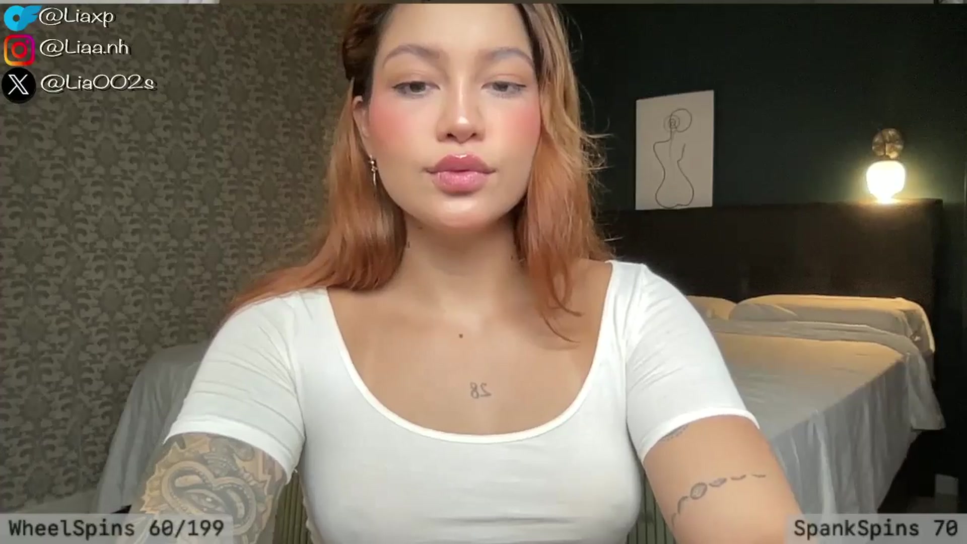 Gallery image thumbnail from DreamyLia's myfreecams stream on, 04/21/2026, 19:09 image 6 of 20