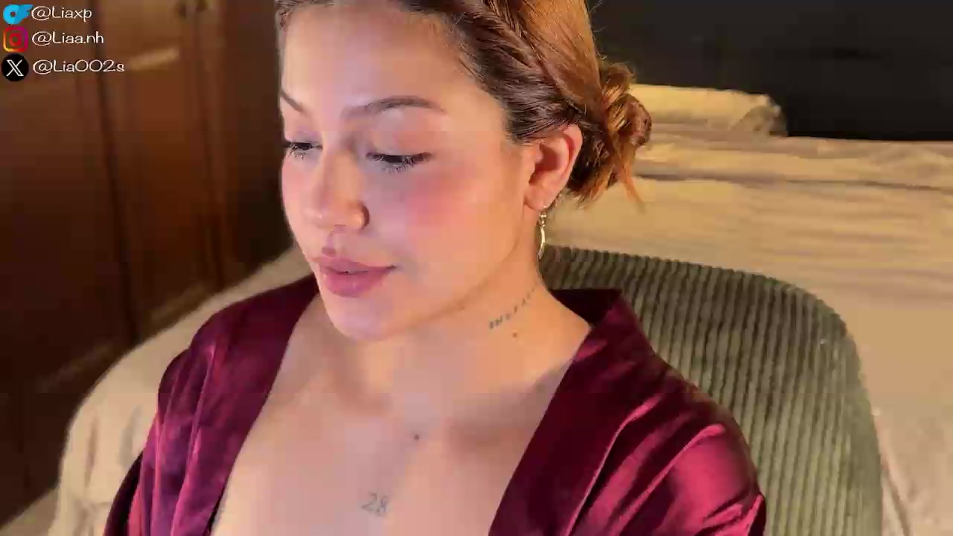 Gallery image thumbnail from DreamyLia's myfreecams stream on, 06/09/2026, 18:14 image 14 of 20
