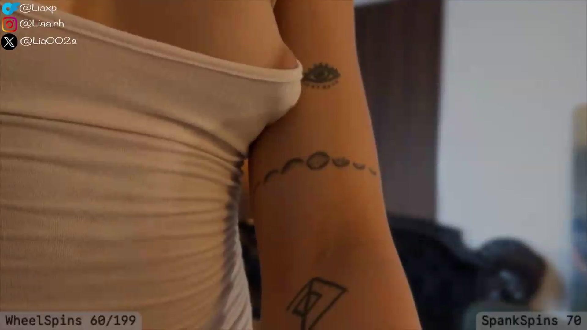 Gallery image thumbnail from DreamyLia's myfreecams stream on, 06/30/2026, 22:13 image 4 of 20