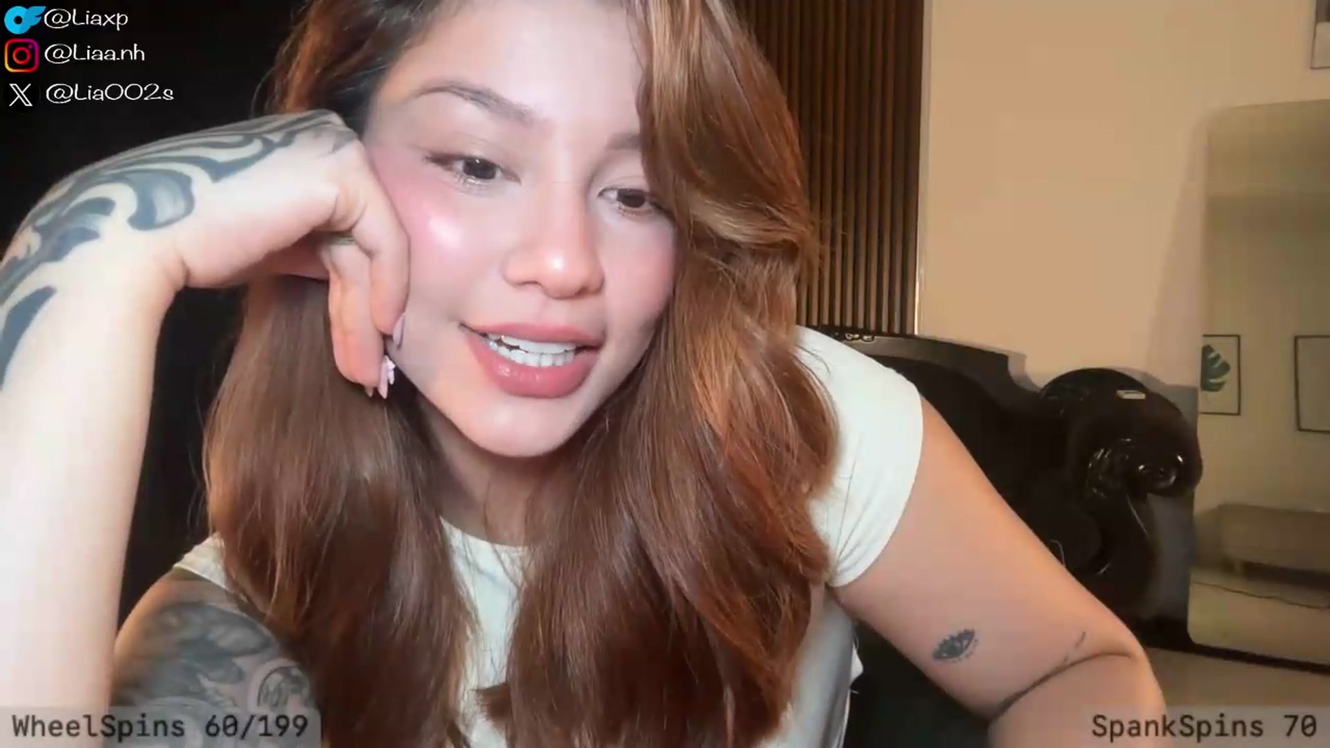 Gallery image thumbnail from DreamyLia's myfreecams stream on, 07/06/2026, 01:48 image 7 of 20