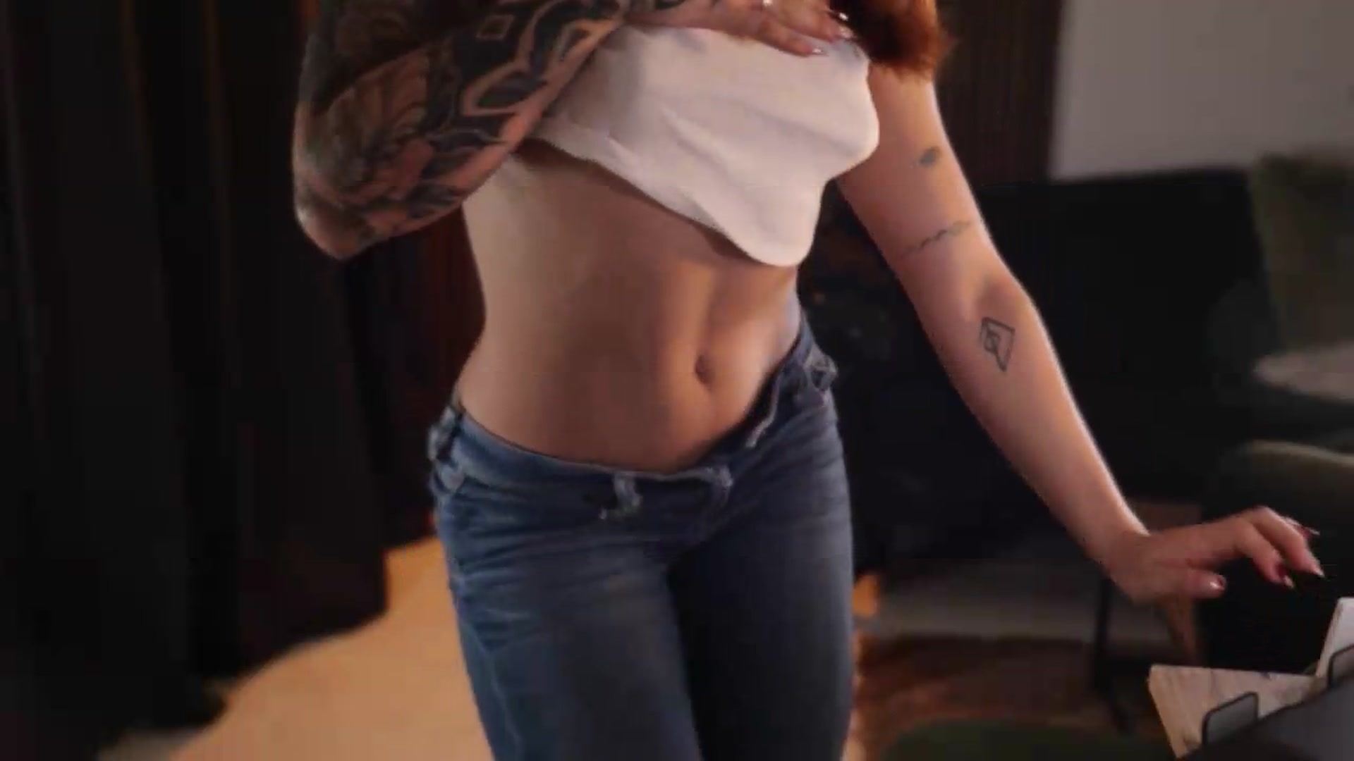 Gallery image thumbnail from DreamyLia's myfreecams stream on, 07/27/2026, 03:26 image 13 of 20
