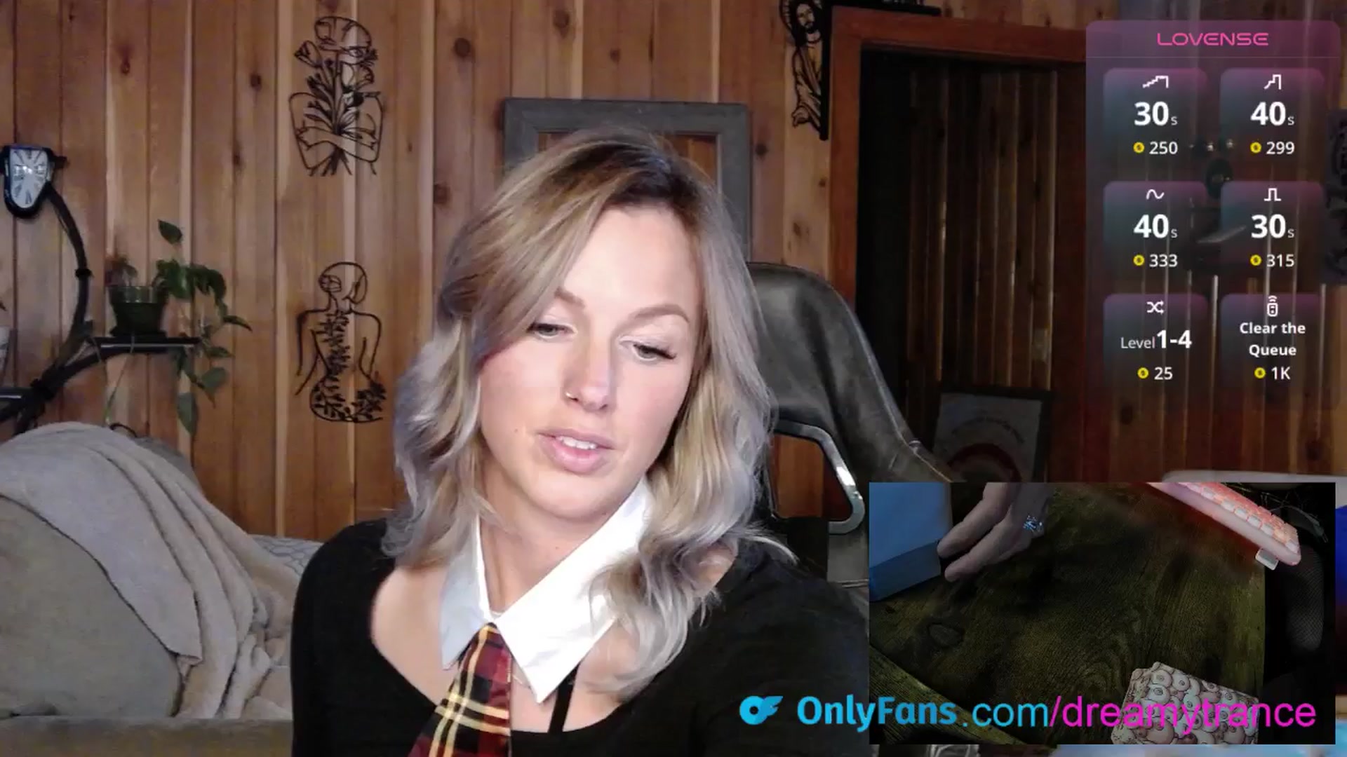 Gallery image thumbnail from DreamyTrance's myfreecams stream on, 11/11/2025, 19:59 image 16 of 20