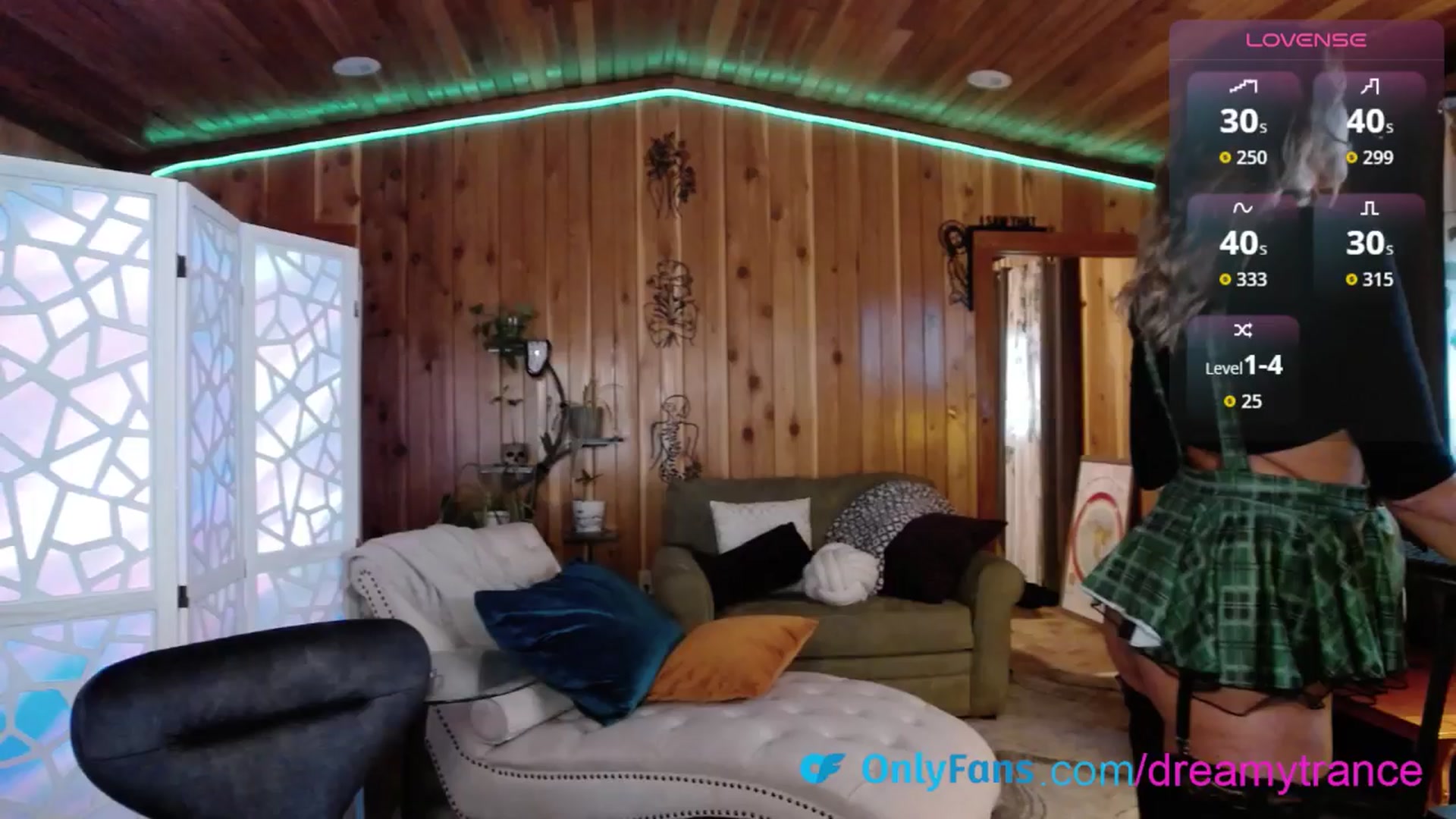 Gallery image thumbnail from DreamyTrance's myfreecams stream on, 03/17/2026, 21:11 image 10 of 20