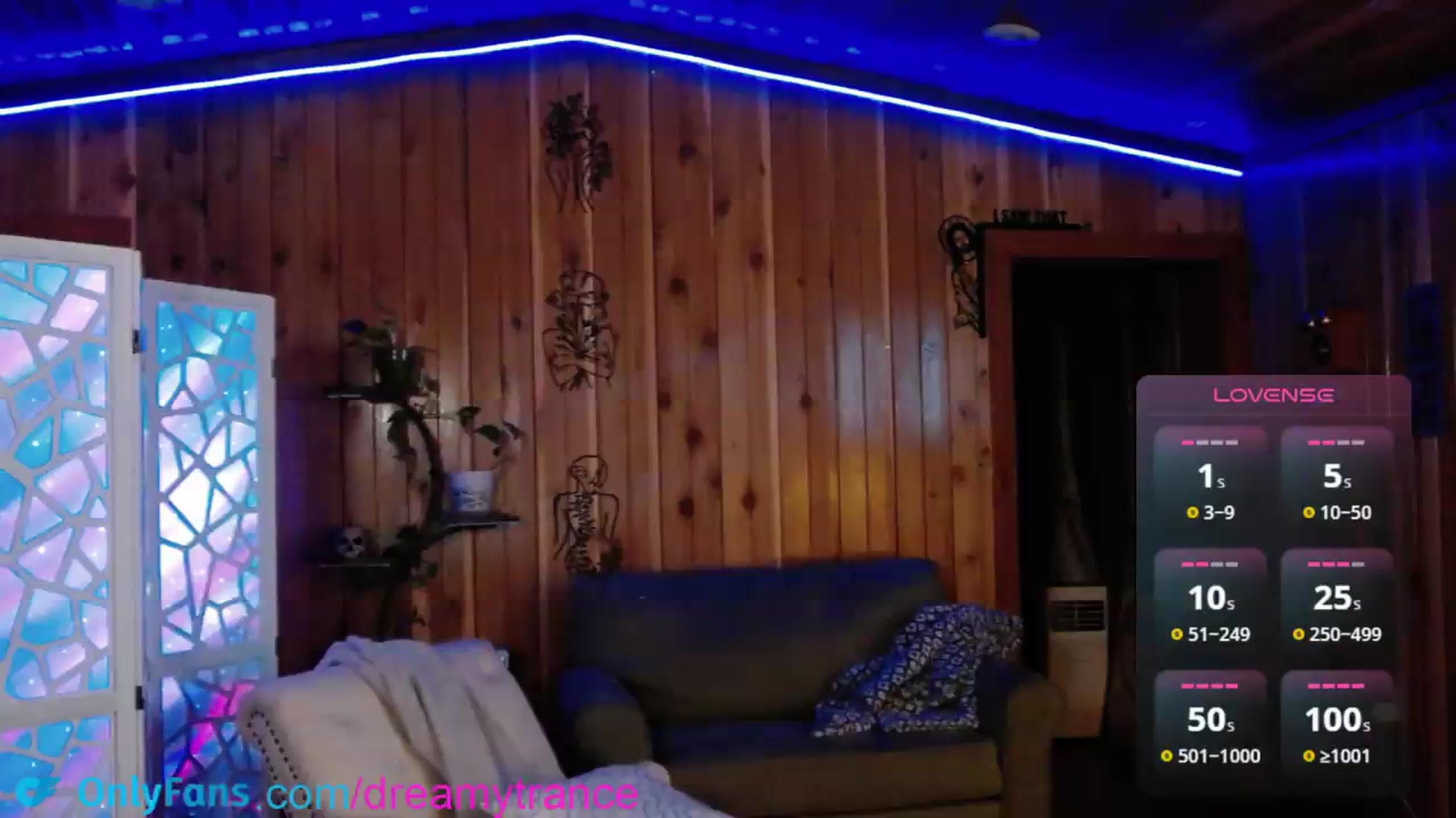 Gallery image thumbnail from DreamyTrance's myfreecams stream on, 08/21/2026, 11:18 image 13 of 20