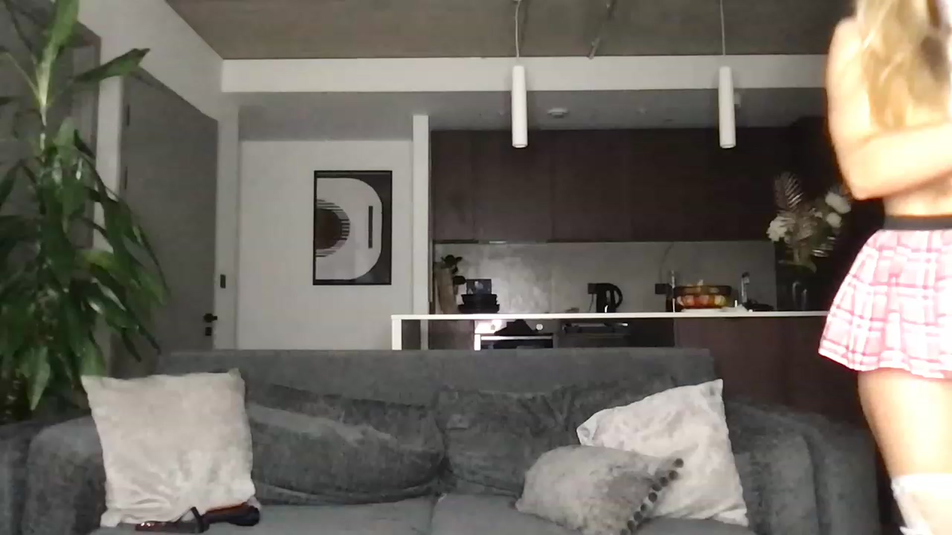Gallery image thumbnail from Dreamy_Peach's myfreecams stream on, 12/04/2022, 12:50 image 7 of 20