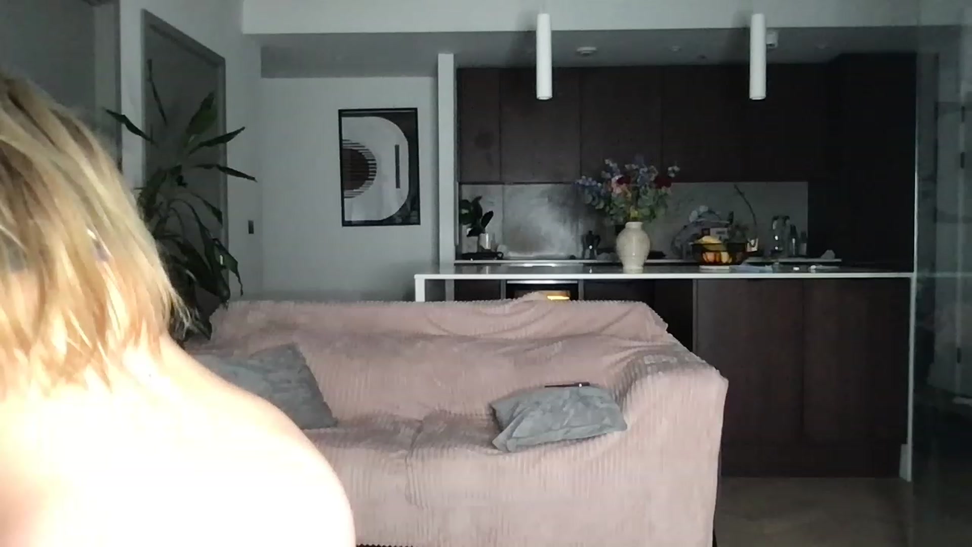 Gallery image thumbnail from Dreamy_Peach's myfreecams stream on, 02/07/2023, 17:56 image 5 of 20