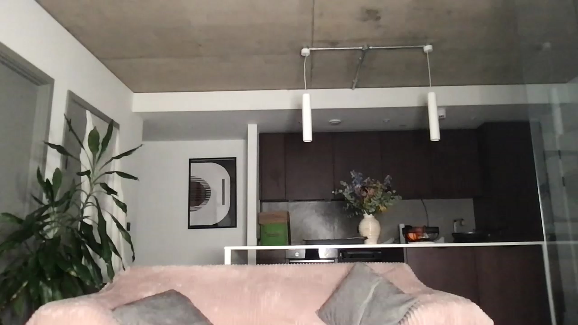 Gallery image thumbnail from Dreamy_Peach's myfreecams stream on, 02/11/2023, 20:37 image 6 of 20
