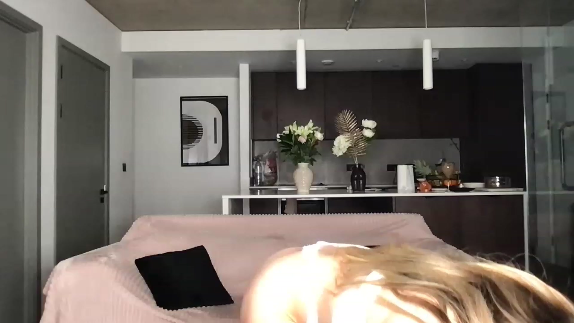 Gallery image thumbnail from Dreamy_Peach's myfreecams stream on, 03/23/2023, 24:11 image 14 of 20