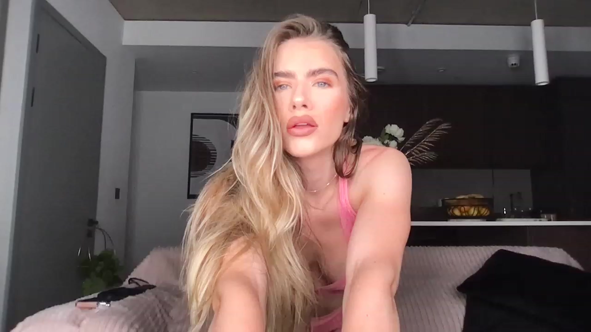 Gallery image thumbnail from Dreamy_Peach's myfreecams stream on, 06/20/2023, 08:56 image 20 of 20