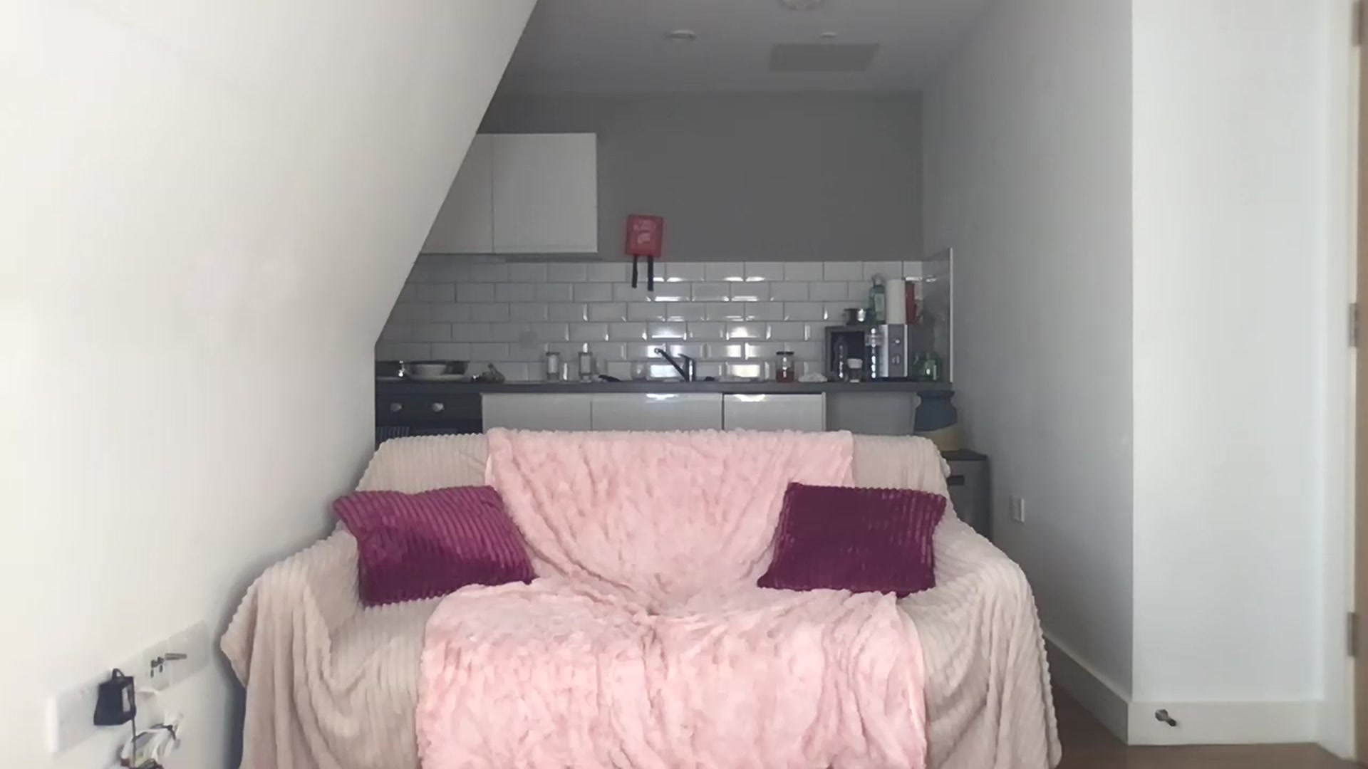 Gallery image thumbnail from Dreamy_Peach's myfreecams stream on, 10/14/2023, 17:11 image 11 of 20