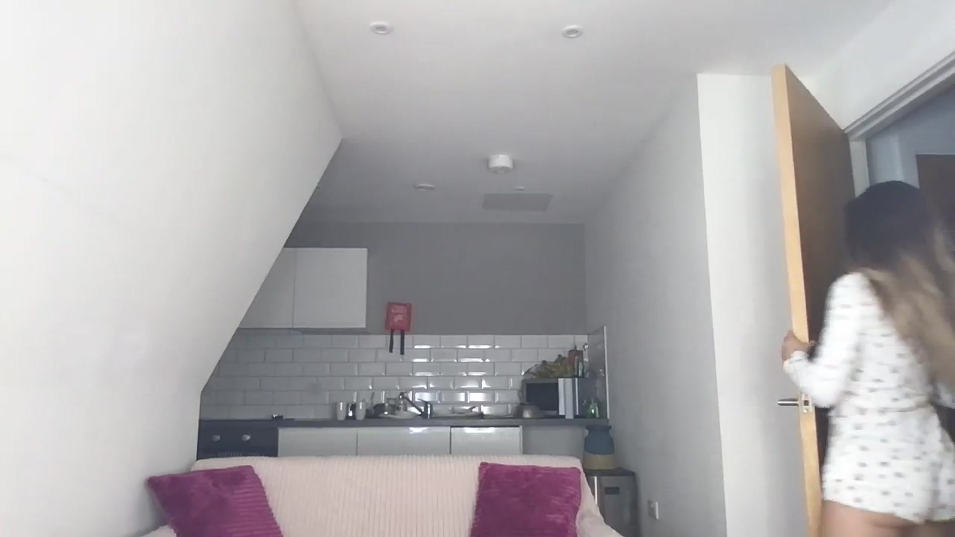 Gallery image thumbnail from Dreamy_Peach's myfreecams stream on, 10/17/2023, 11:33 image 5 of 20
