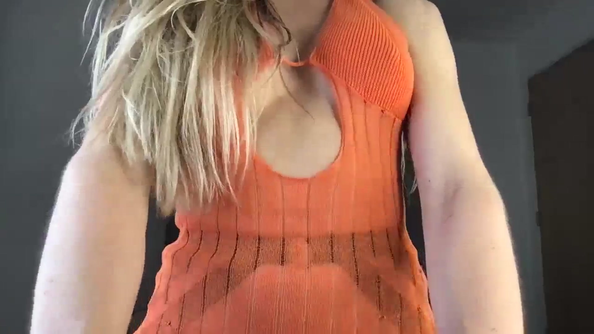 Gallery image thumbnail from Dreamy_Peach's myfreecams stream on, 10/29/2023, 22:20 image 10 of 20