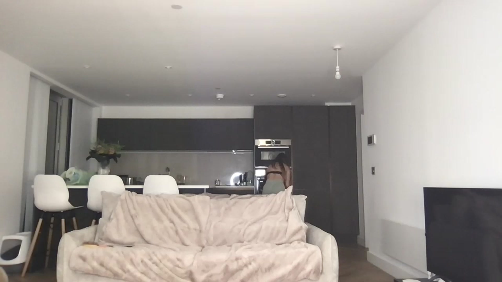 Gallery image thumbnail from Dreamy_Peach's myfreecams stream on, 12/10/2023, 18:17 image 9 of 20