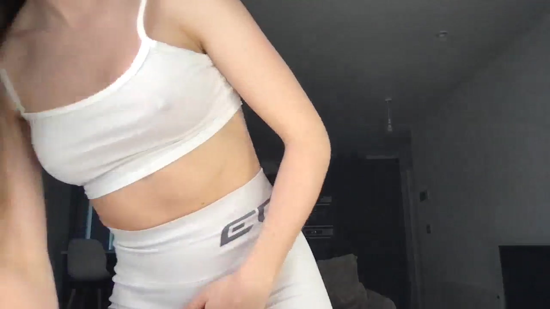 Gallery image thumbnail from Dreamy_Peach's myfreecams stream on, 12/18/2023, 14:01 image 6 of 20