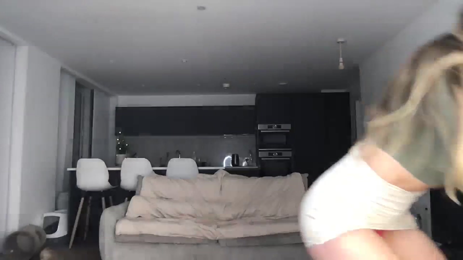 Gallery image thumbnail from Dreamy_Peach's myfreecams stream on, 12/26/2023, 21:46 image 16 of 20