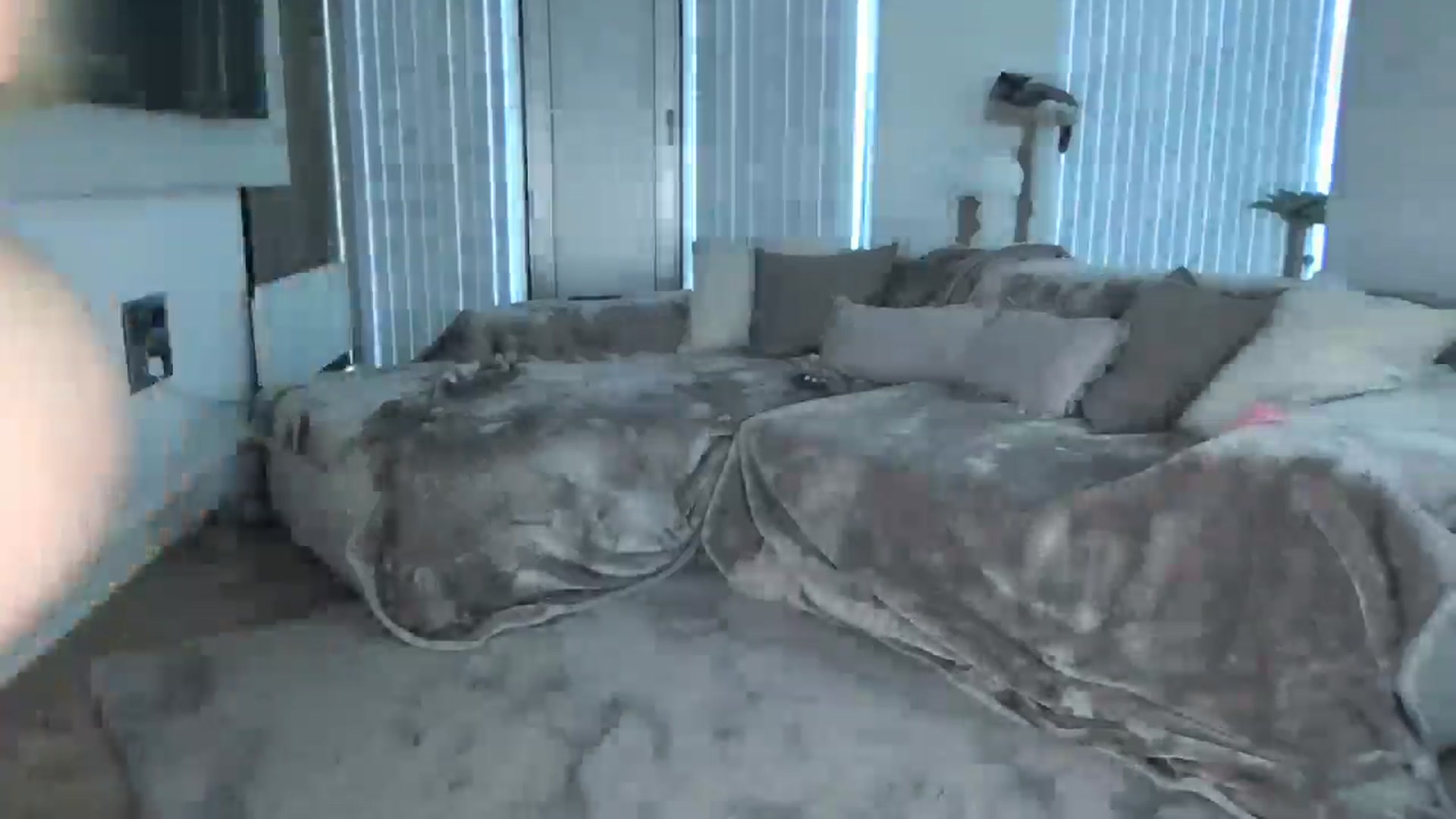 Gallery image thumbnail from Dreamy_Peach's myfreecams stream on, 05/09/2024, 09:49 image 17 of 20