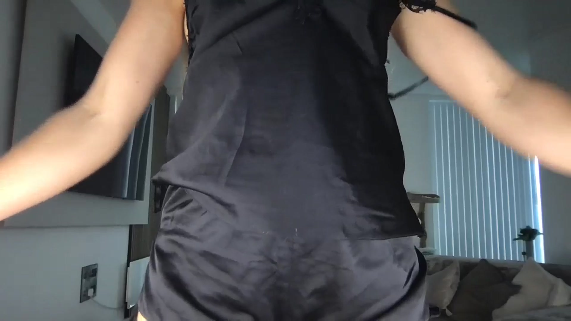 Gallery image thumbnail from Dreamy_Peach's myfreecams stream on, 07/09/2024, 17:25 image 2 of 20