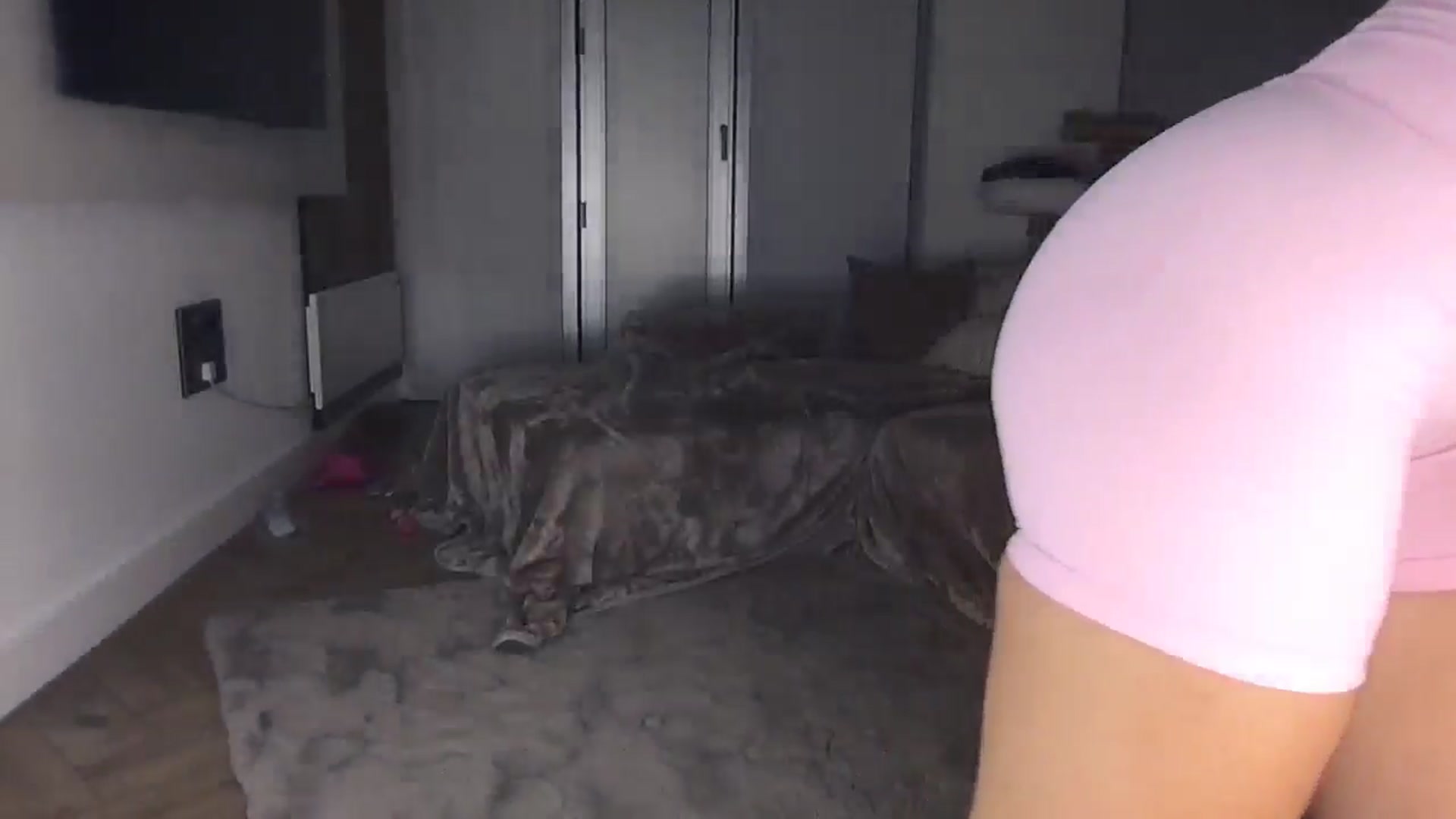 Gallery image thumbnail from Dreamy_Peach's myfreecams stream on, 07/24/2024, 20:36 image 7 of 20