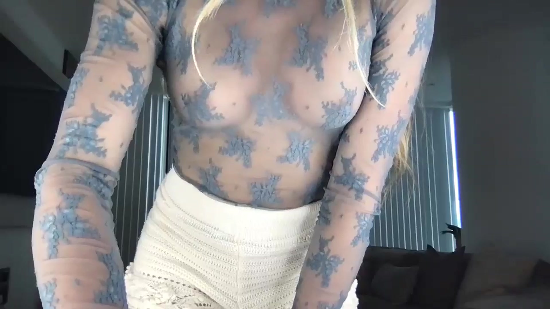 Gallery image thumbnail from Dreamy_Peach's myfreecams stream on, 08/04/2024, 13:10 image 19 of 20