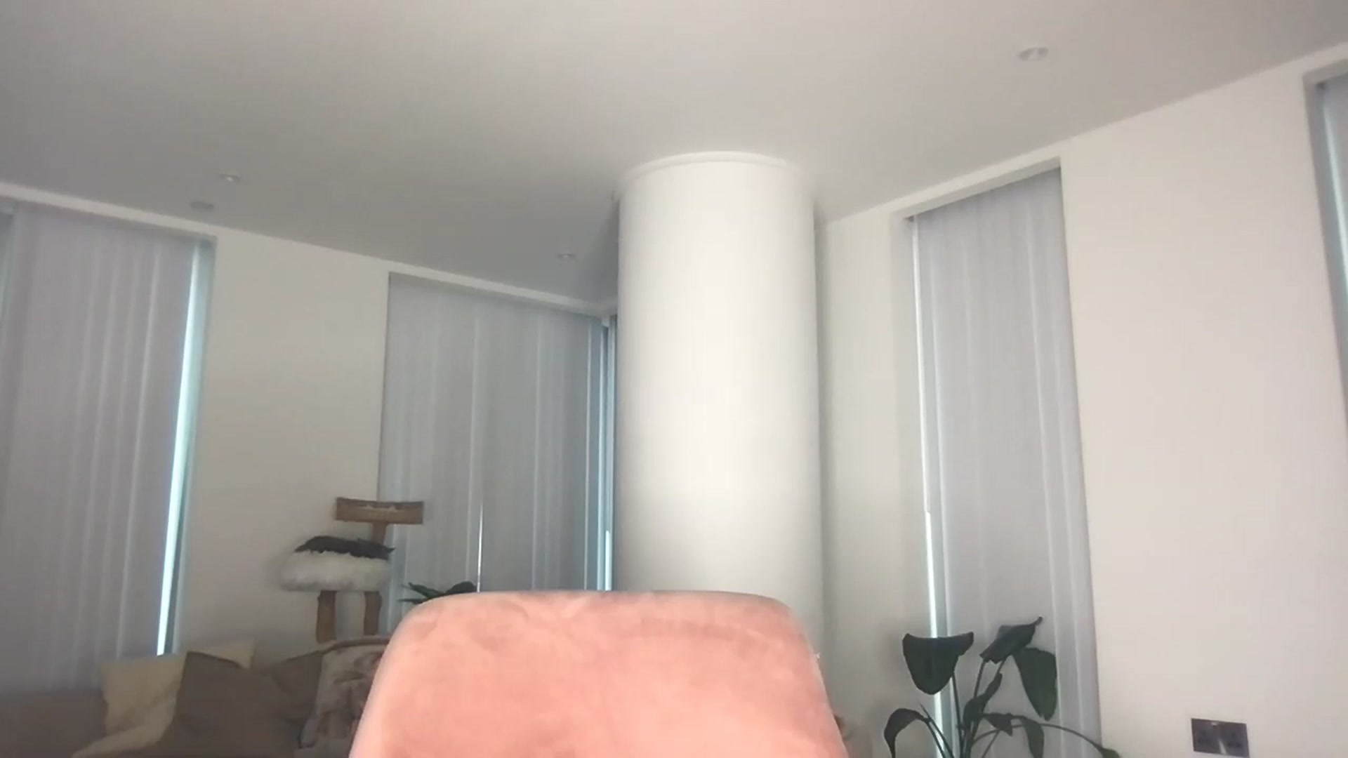 Gallery image thumbnail from Dreamy_Peach's myfreecams stream on, 09/02/2024, 18:12 image 17 of 20