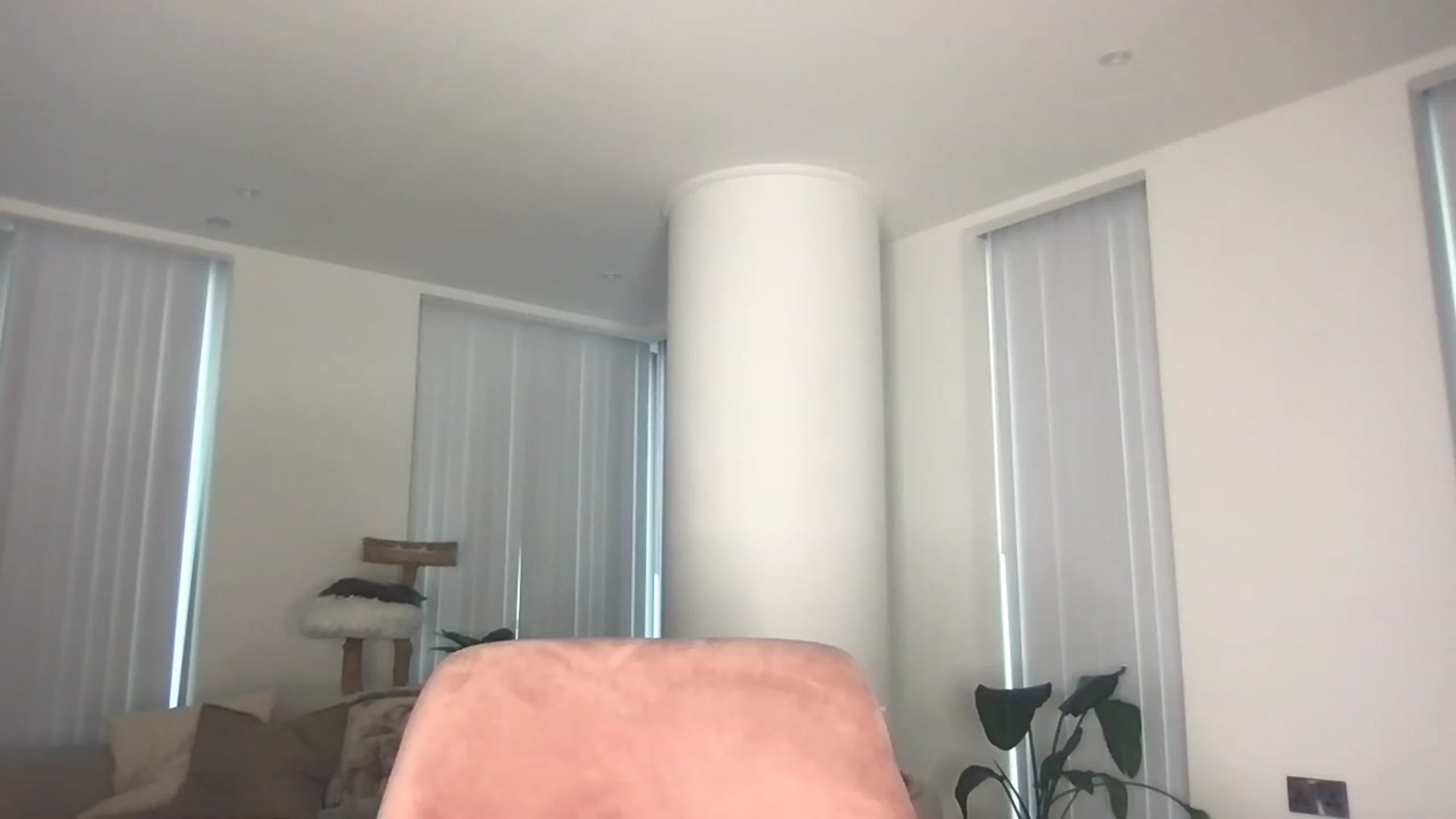Gallery image thumbnail from Dreamy_Peach's myfreecams stream on, 09/02/2024, 18:12 image 16 of 20
