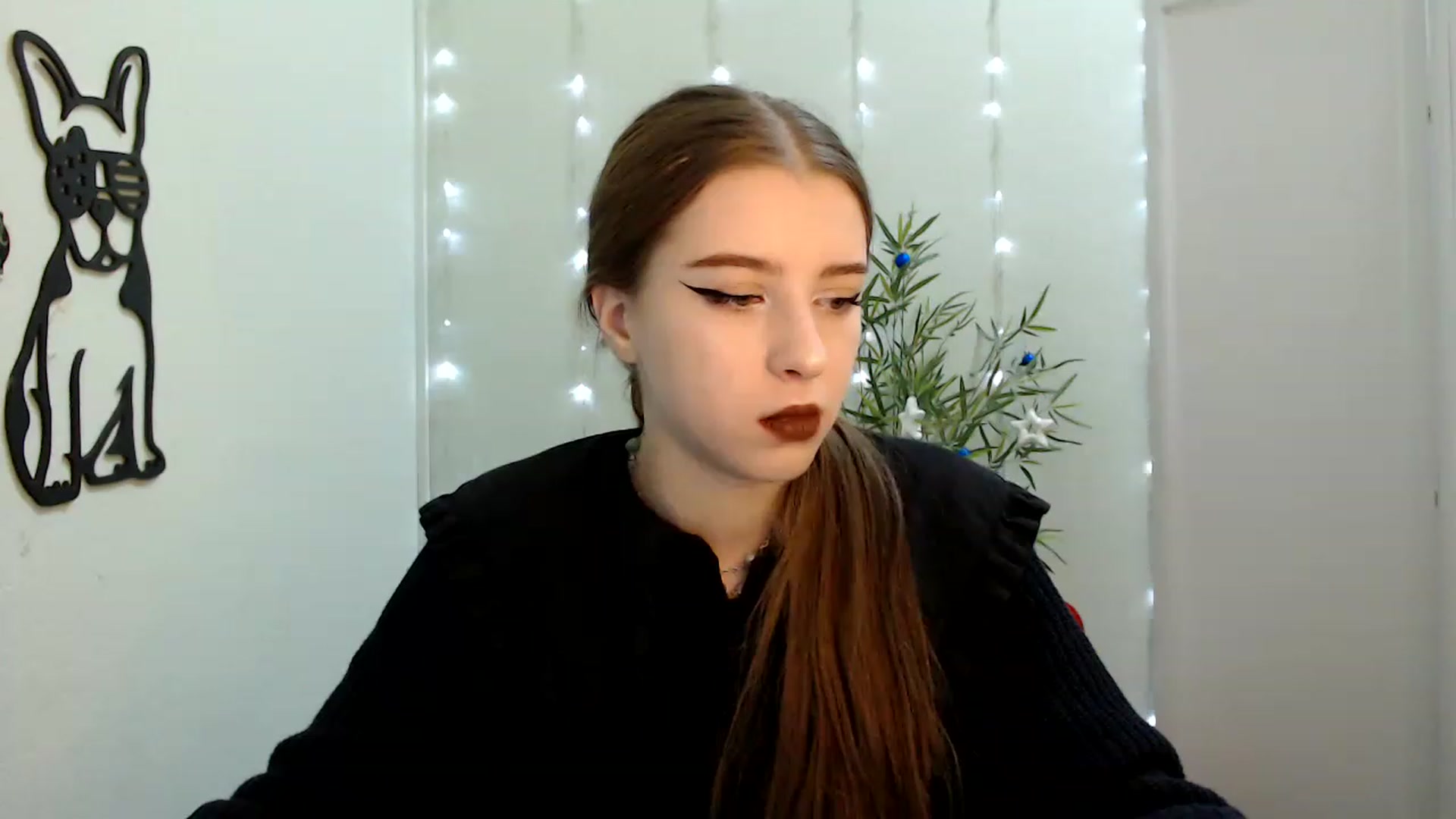 Gallery image thumbnail from Dreamy_devil's myfreecams stream on, 12/01/2022, 10:19 image 13 of 20