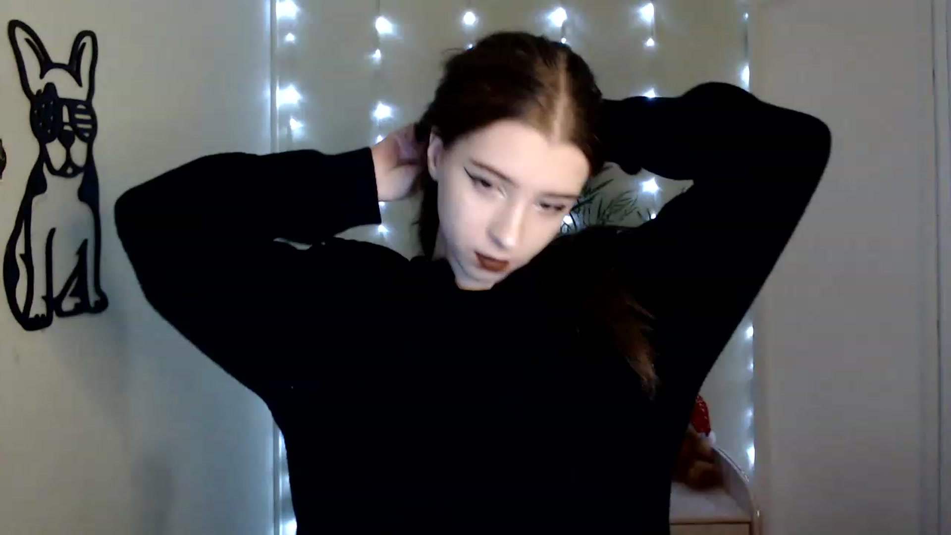 Gallery image thumbnail from Dreamy_devil's myfreecams stream on, 12/01/2022, 10:19 image 8 of 20