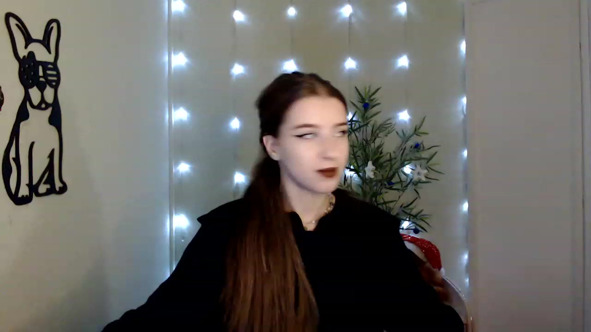 Gallery image thumbnail from Dreamy_devil's myfreecams stream on, 12/01/2022, 10:19 image 7 of 20