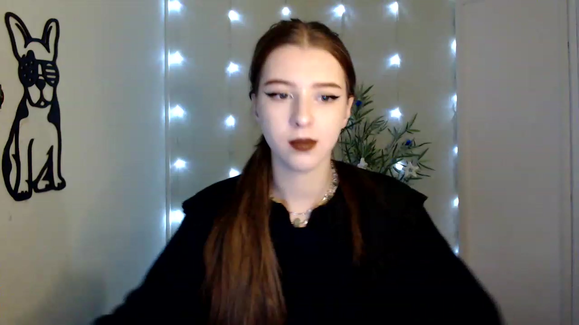 Gallery image thumbnail from Dreamy_devil's myfreecams stream on, 12/01/2022, 10:19 image 4 of 20