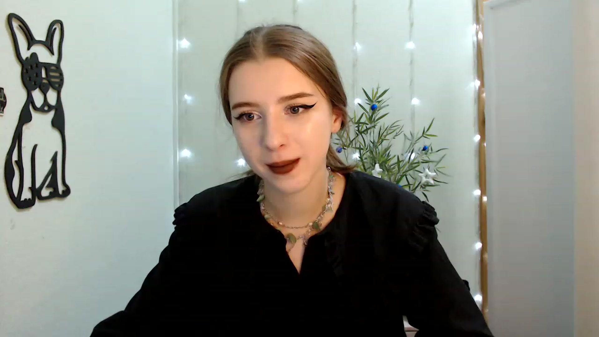 Gallery image thumbnail from Dreamy_devil's myfreecams stream on, 12/01/2022, 13:01 image 12 of 20