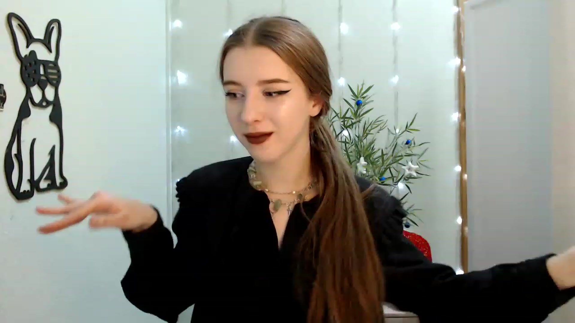 Gallery image thumbnail from Dreamy_devil's myfreecams stream on, 12/01/2022, 13:01 image 19 of 20