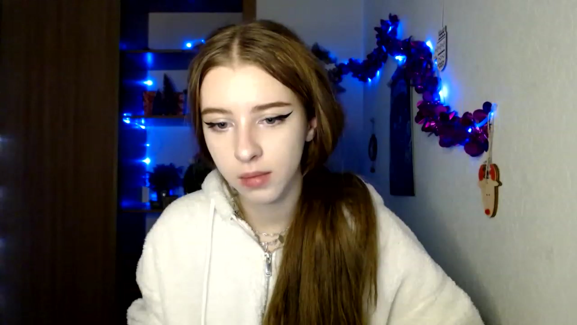Gallery image thumbnail from Dreamy_devil's myfreecams stream on, 12/02/2022, 16:07 image 11 of 20