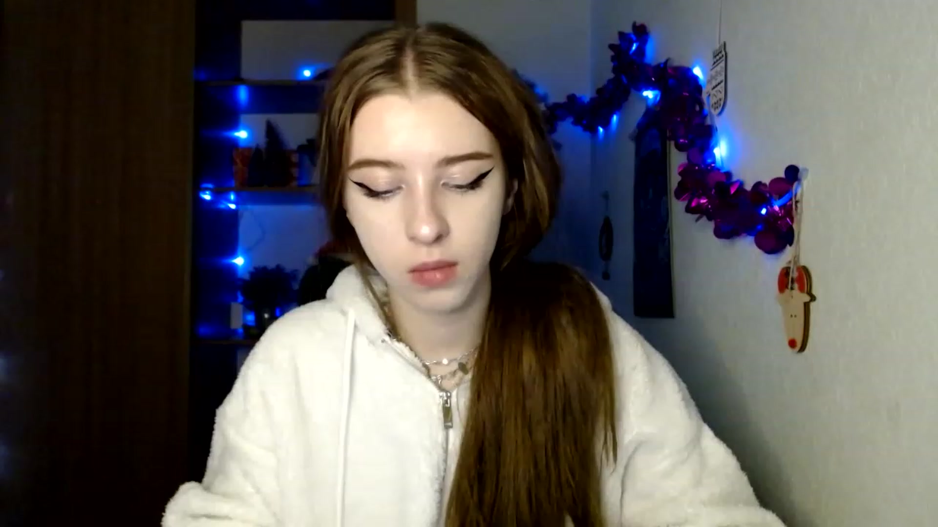 Gallery image thumbnail from Dreamy_devil's myfreecams stream on, 12/02/2022, 16:07 image 9 of 20