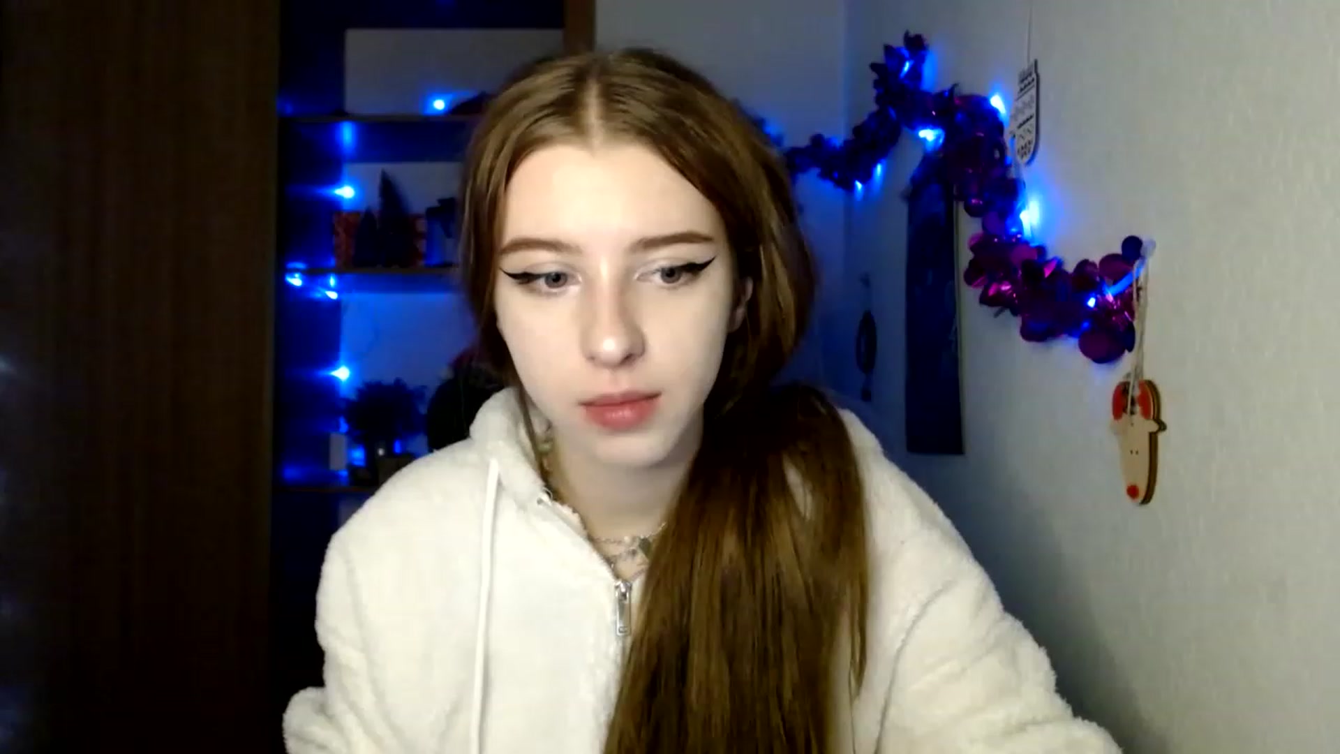 Gallery image thumbnail from Dreamy_devil's myfreecams stream on, 12/02/2022, 16:07 image 7 of 20