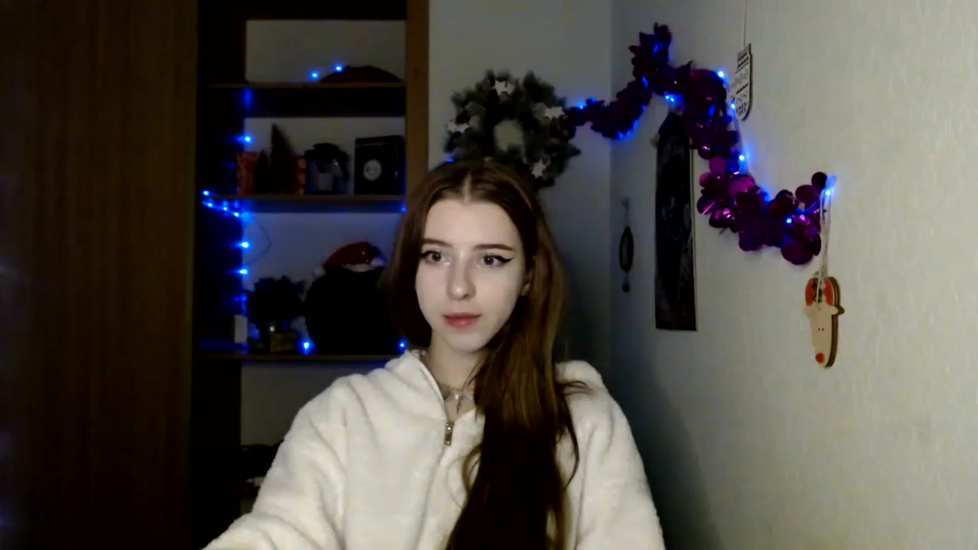 Gallery image thumbnail from Dreamy_devil's myfreecams stream on, 12/02/2022, 17:19 image 17 of 20