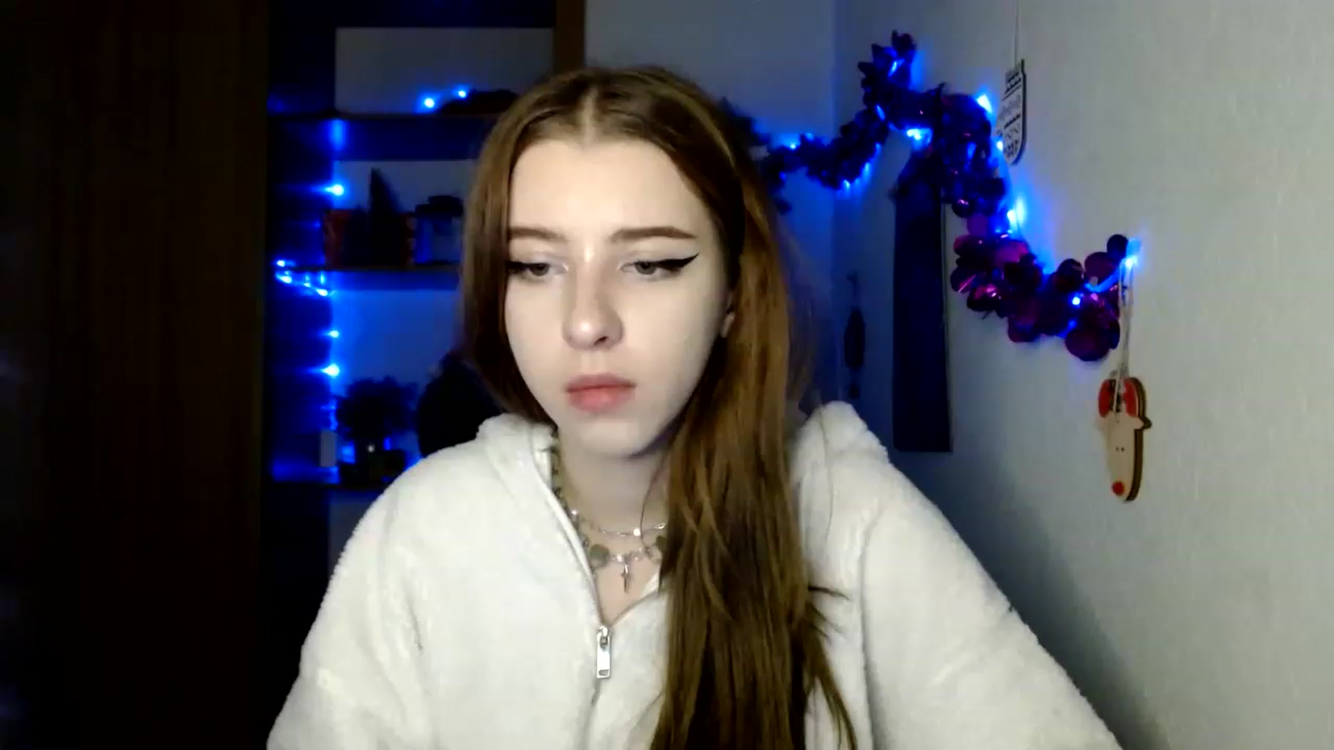 Gallery image thumbnail from Dreamy_devil's myfreecams stream on, 12/02/2022, 17:19 image 8 of 20