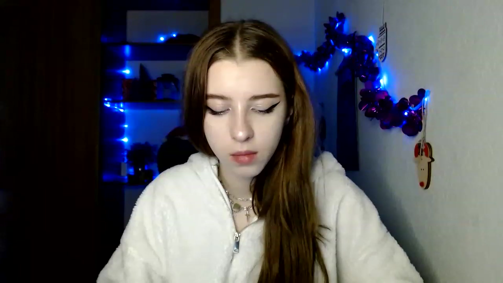 Gallery image thumbnail from Dreamy_devil's myfreecams stream on, 12/02/2022, 17:19 image 6 of 20