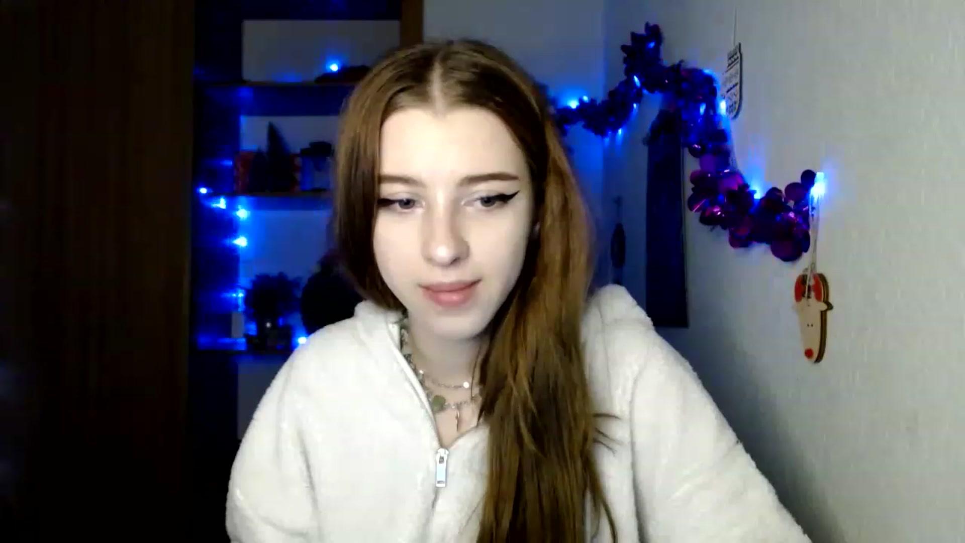 Gallery image thumbnail from Dreamy_devil's myfreecams stream on, 12/02/2022, 17:19 image 13 of 20