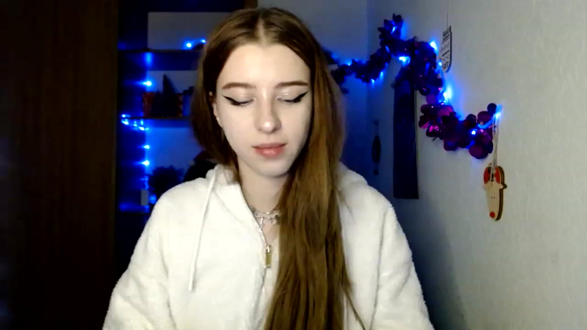 Gallery image thumbnail from Dreamy_devil's myfreecams stream on, 12/02/2022, 18:02 image 6 of 20