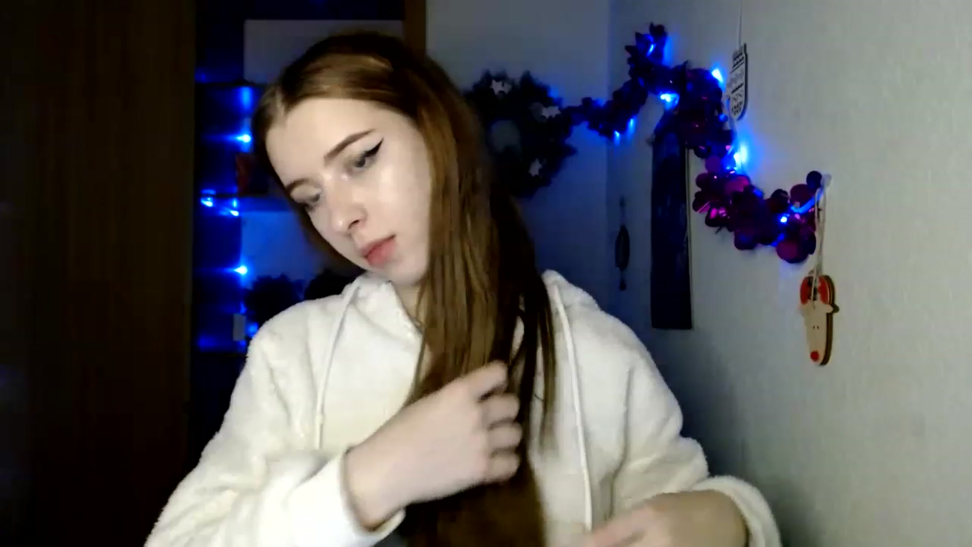 Gallery image thumbnail from Dreamy_devil's myfreecams stream on, 12/02/2022, 18:02 image 11 of 20