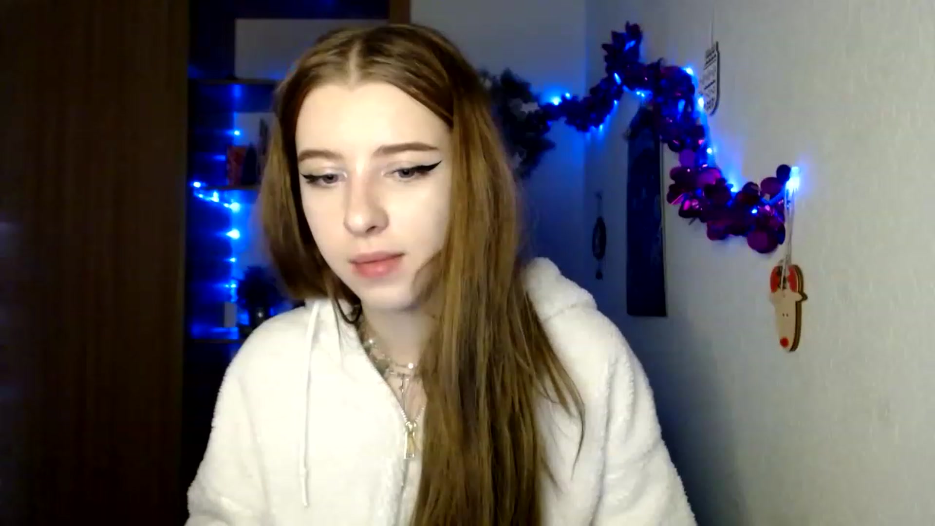 Gallery image thumbnail from Dreamy_devil's myfreecams stream on, 12/02/2022, 18:02 image 3 of 20