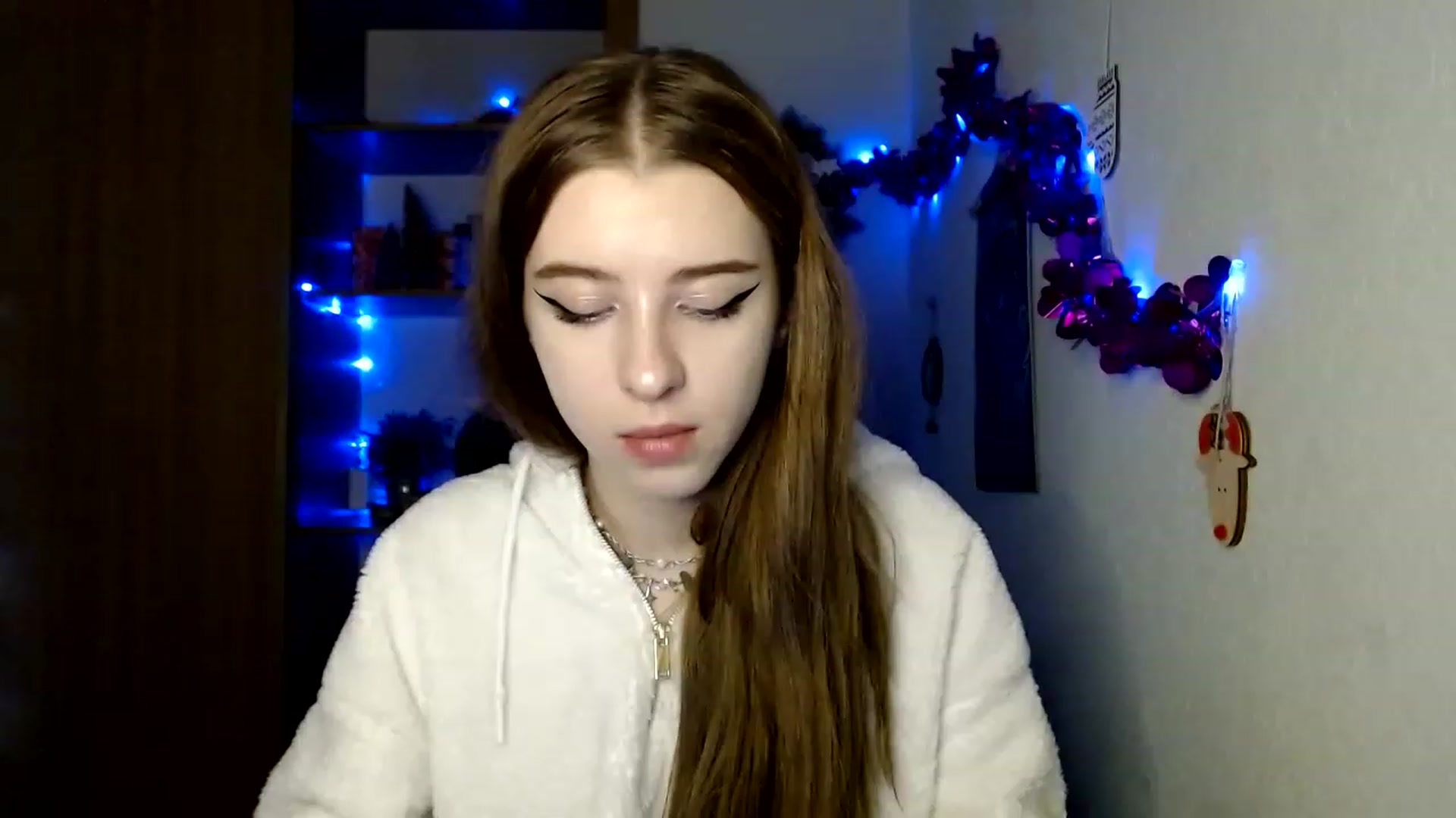 Gallery image thumbnail from Dreamy_devil's myfreecams stream on, 12/02/2022, 18:02 image 18 of 20
