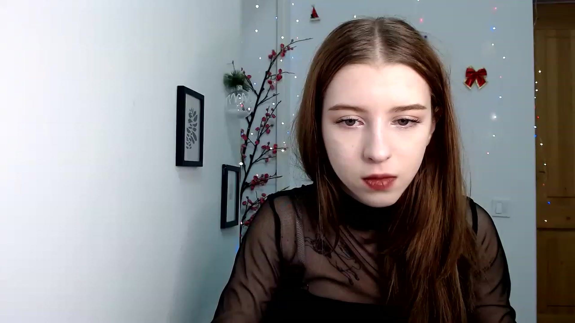 Gallery image thumbnail from Dreamy_devil's myfreecams stream on, 12/04/2022, 14:13 image 5 of 20