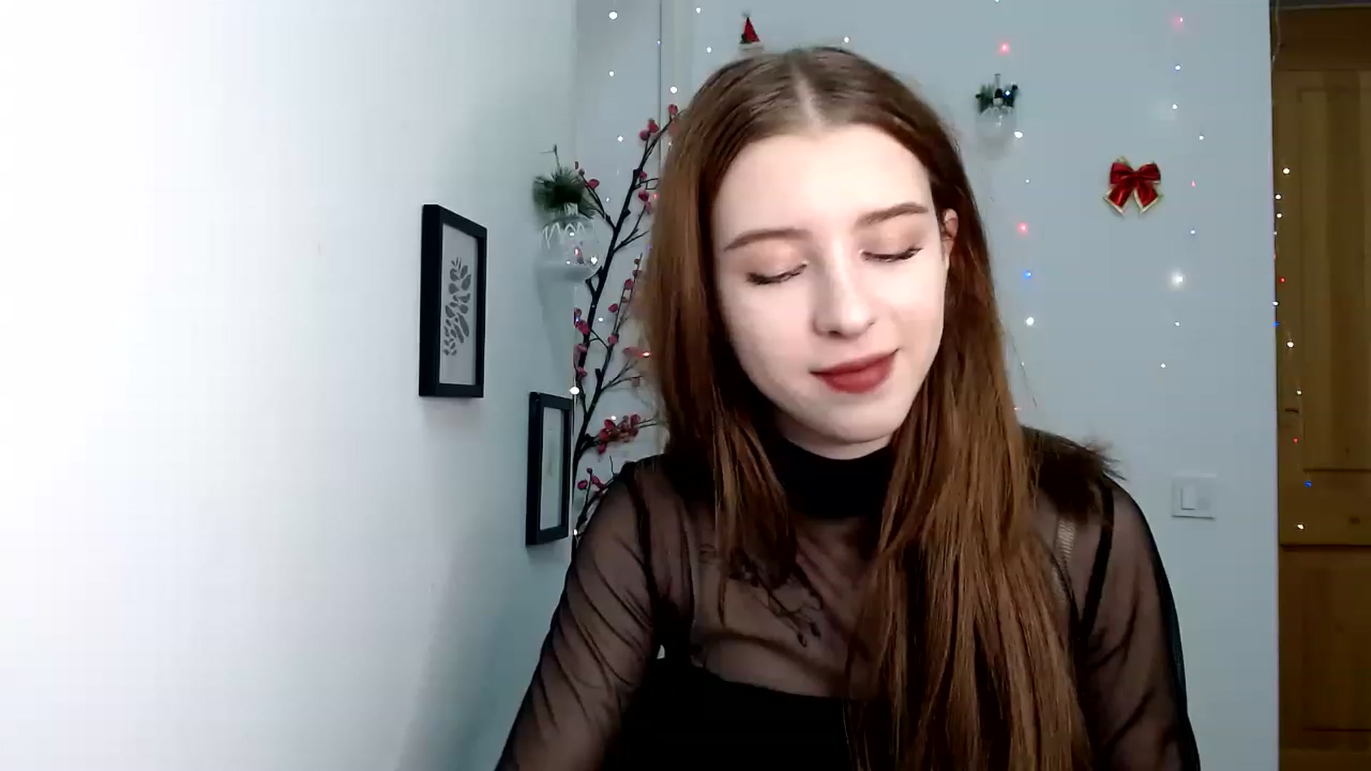 Gallery image thumbnail from Dreamy_devil's myfreecams stream on, 12/04/2022, 14:13 image 8 of 20